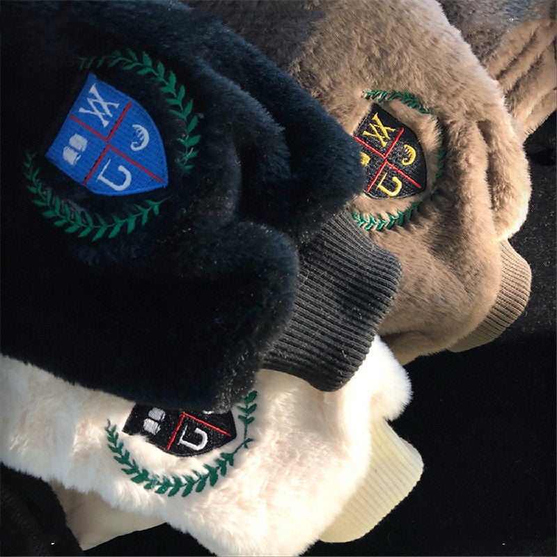 Plüsch-Kapuzenjacke mit Reißverschluss „Manon“