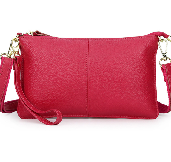 Crossbody-Clutch aus Kunstleder