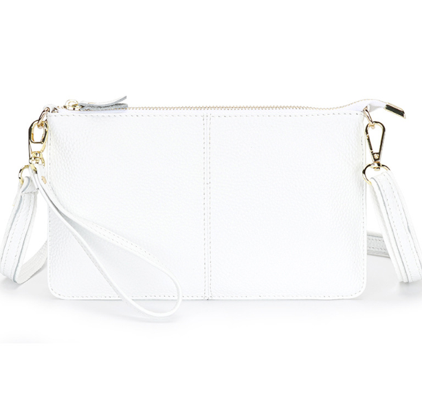 Crossbody-Clutch aus Kunstleder