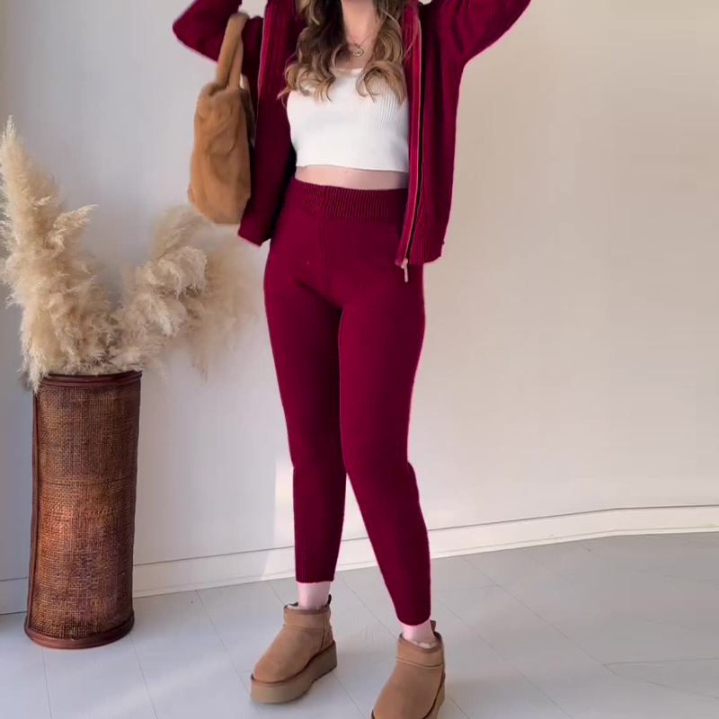 Zopfstrick-Set aus Kapuzenjacke und Hose „Elodie“
