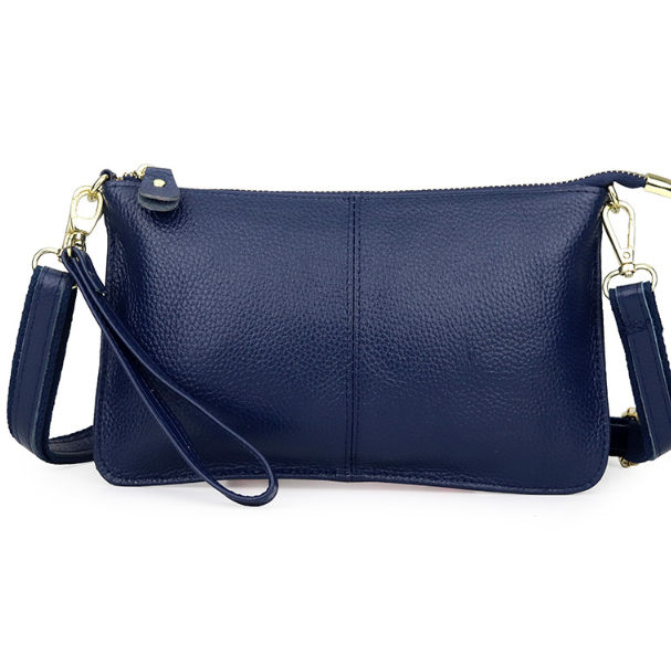 Crossbody-Clutch aus Kunstleder