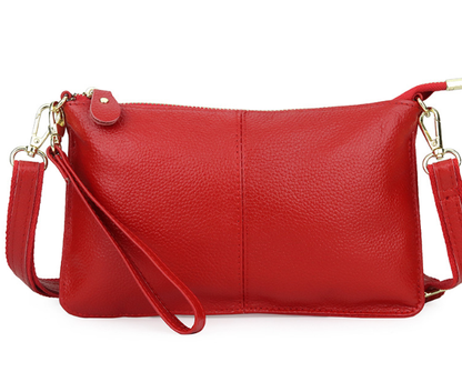 Crossbody-Clutch aus Kunstleder