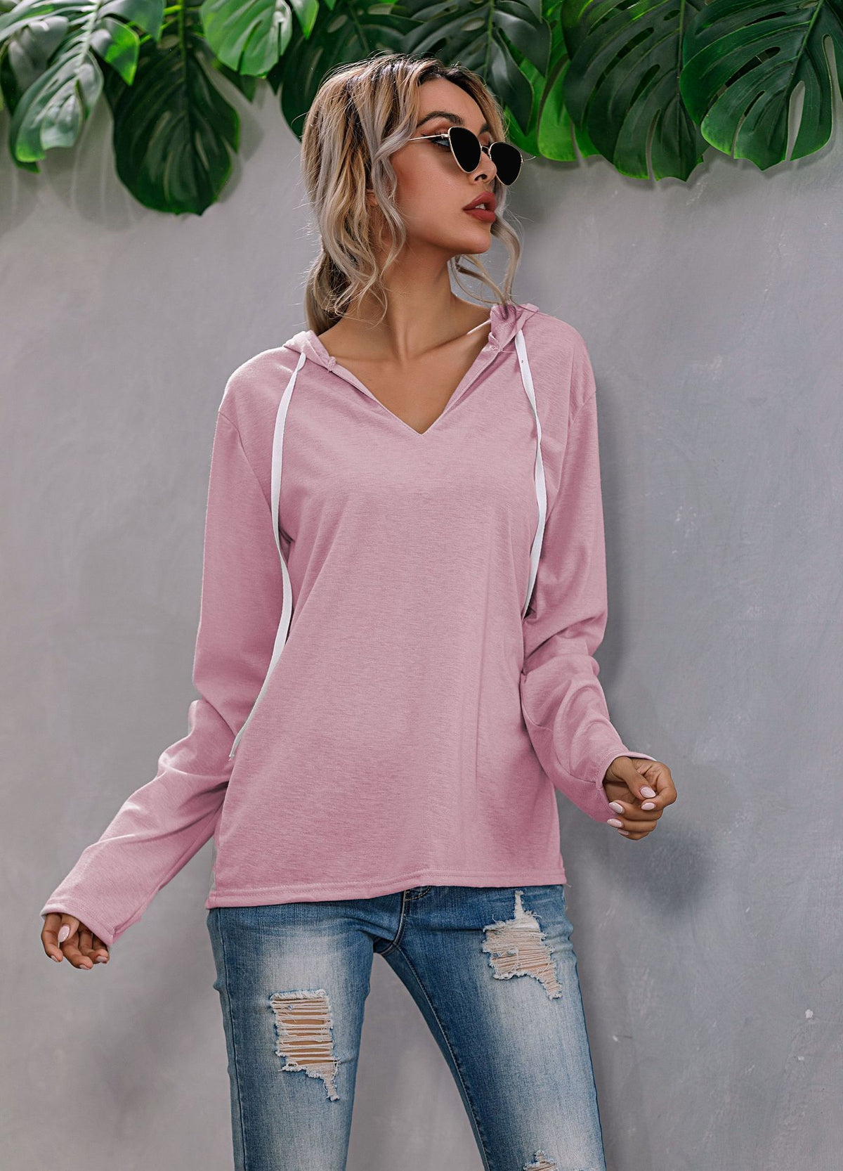Leichtes Kapuzen-Strickshirt mit V-Ausschnitt „Lina“