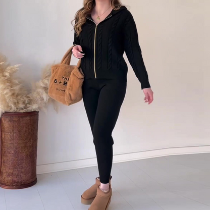 Zopfstrick-Set aus Kapuzenjacke und Hose „Elodie“