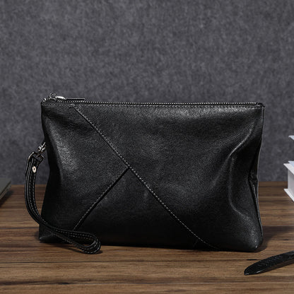 Herren-Clutch aus Leder im Umschlagformat