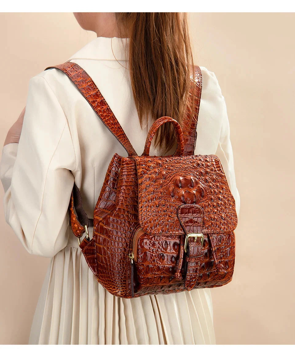 Rucksack aus Leder in Kroko-Optik