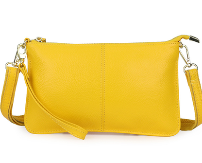 Crossbody-Clutch aus Kunstleder