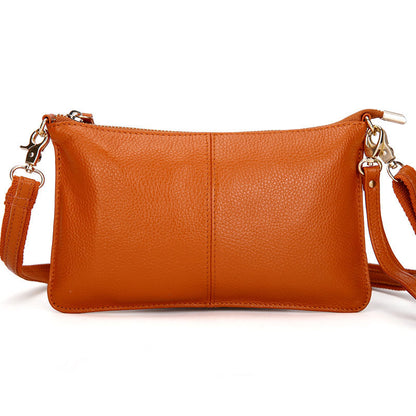 Crossbody-Clutch aus Kunstleder