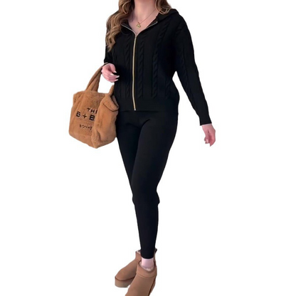 Zopfstrick-Set aus Kapuzenjacke und Hose „Elodie“