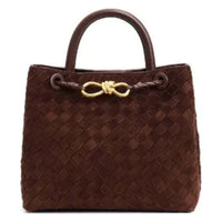 Handtasche aus gewebtem, mattem Leder